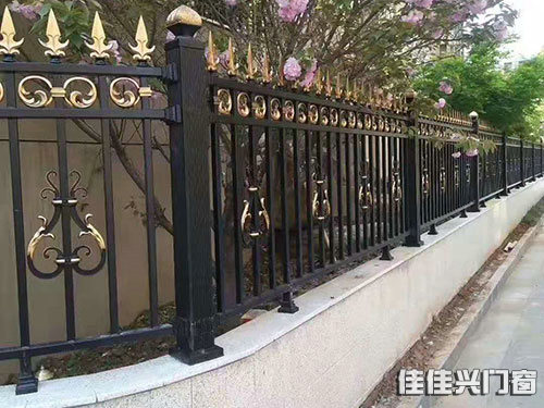 铝合金围栏